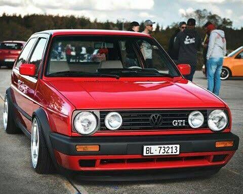 VOLKSWAGEN Golf MK2 (1990)